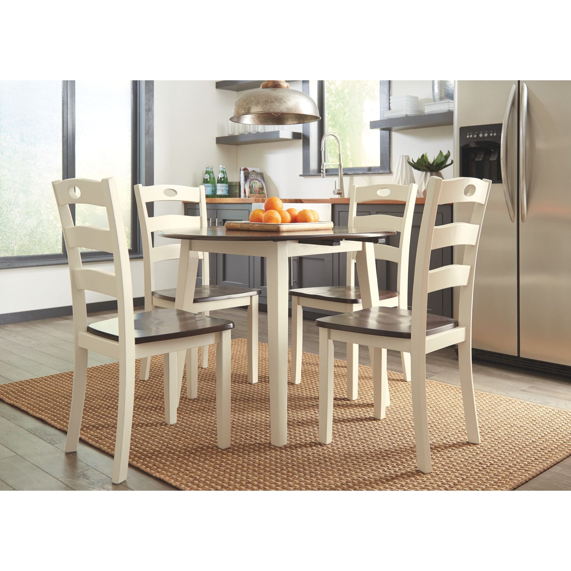 Woodanville Side Chair - Two Tone - (D335-01)