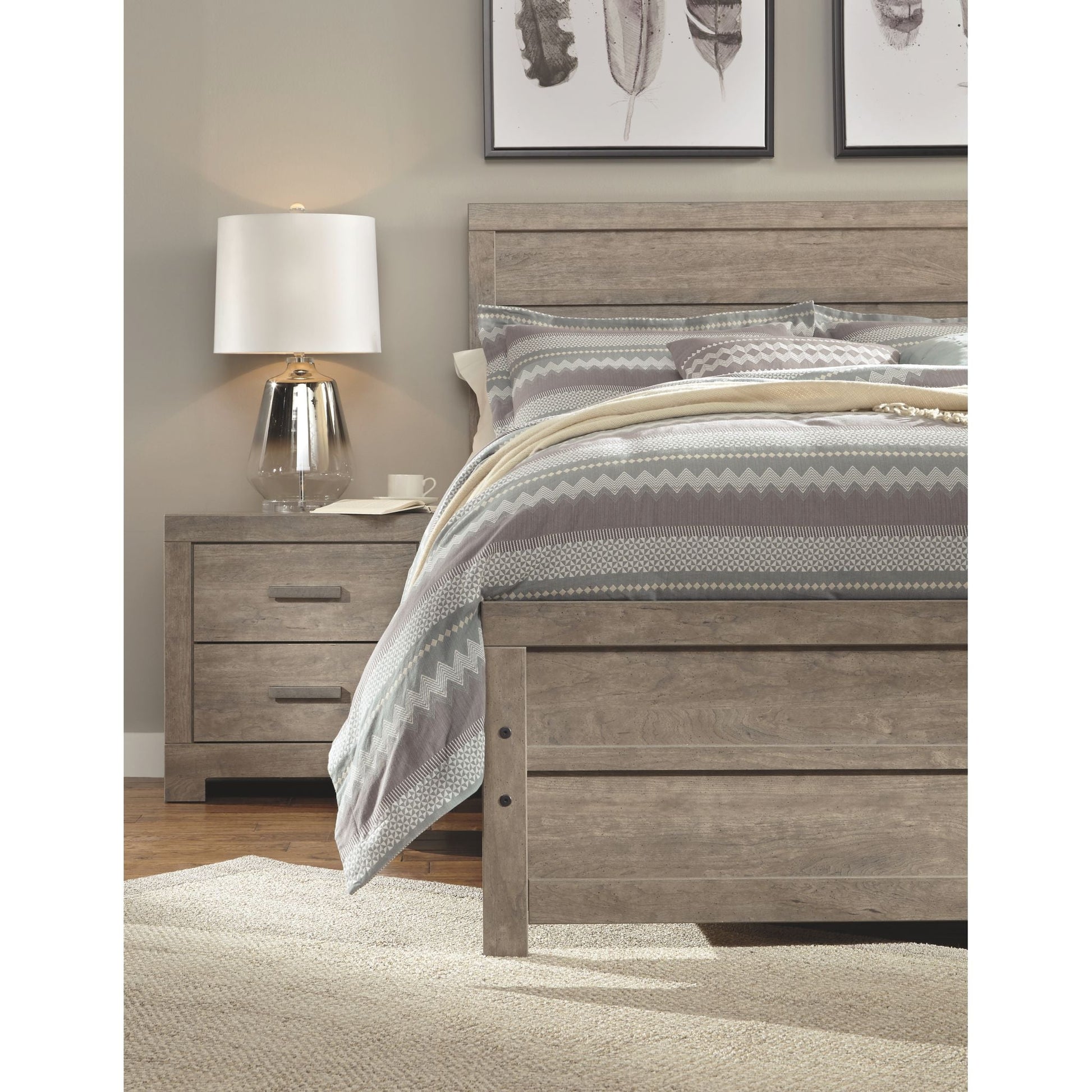 Altyra 3 Piece Panel Bed - Grey