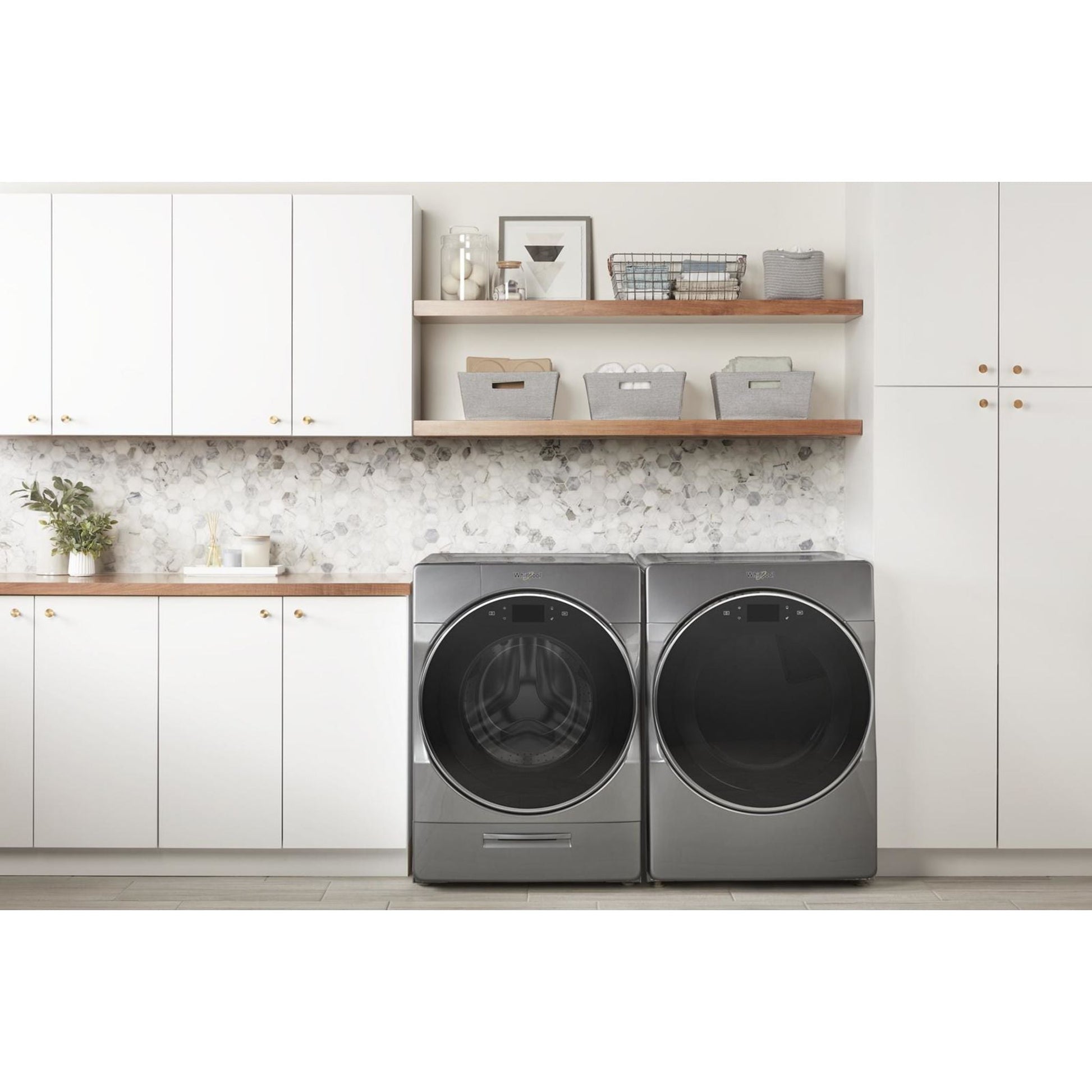 Whirlpool Front Load Washer (WFW9620HC) - Chrome Shadow