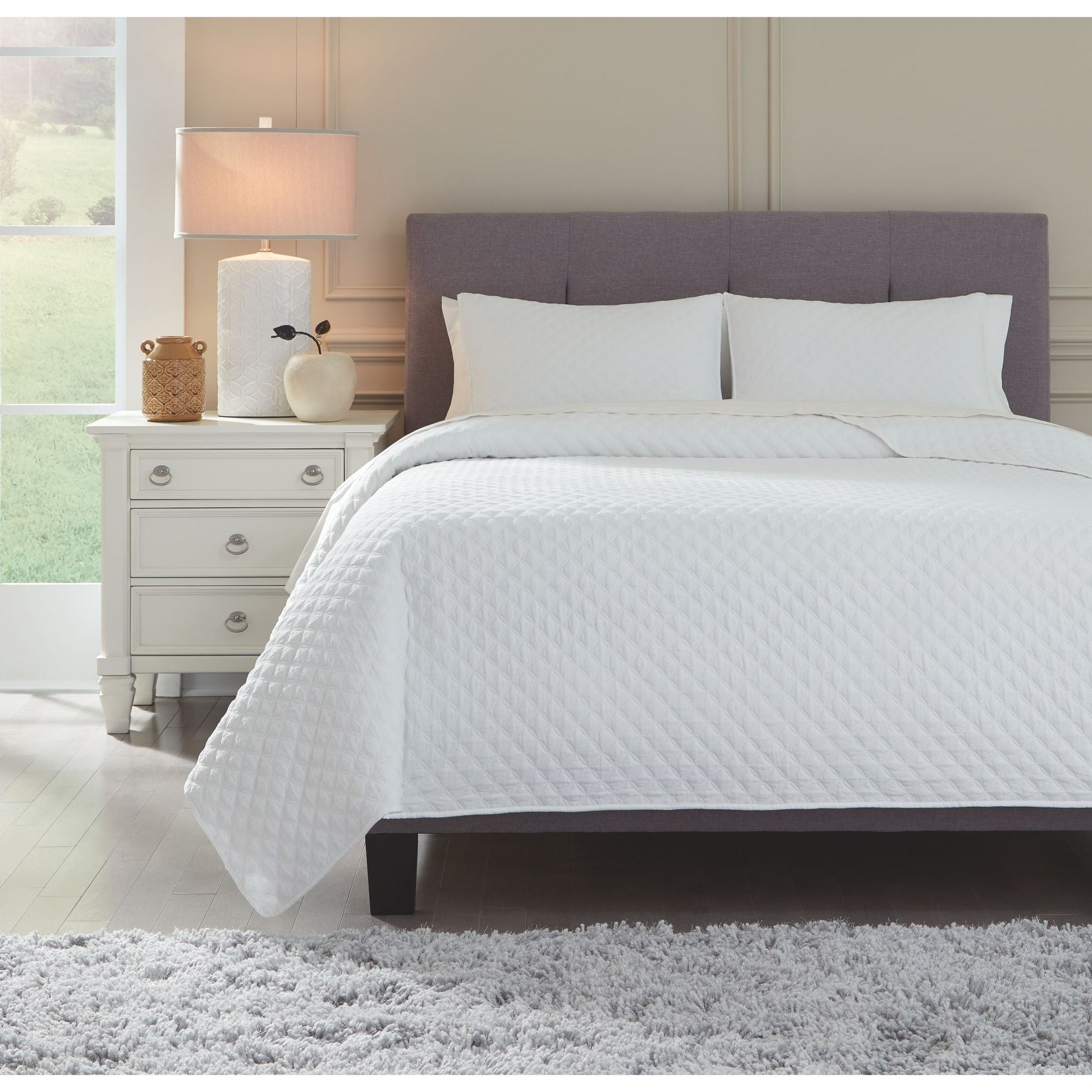 Ryter Coverlet Set