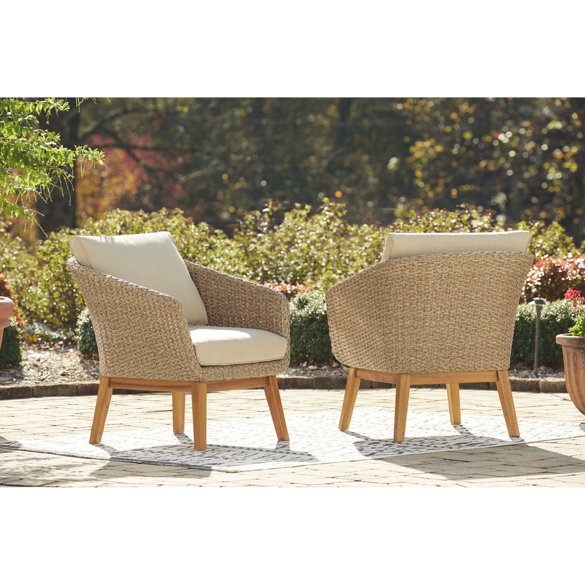 Outdoor Crystal Cave Lounge Chair-Set of 2 Beige