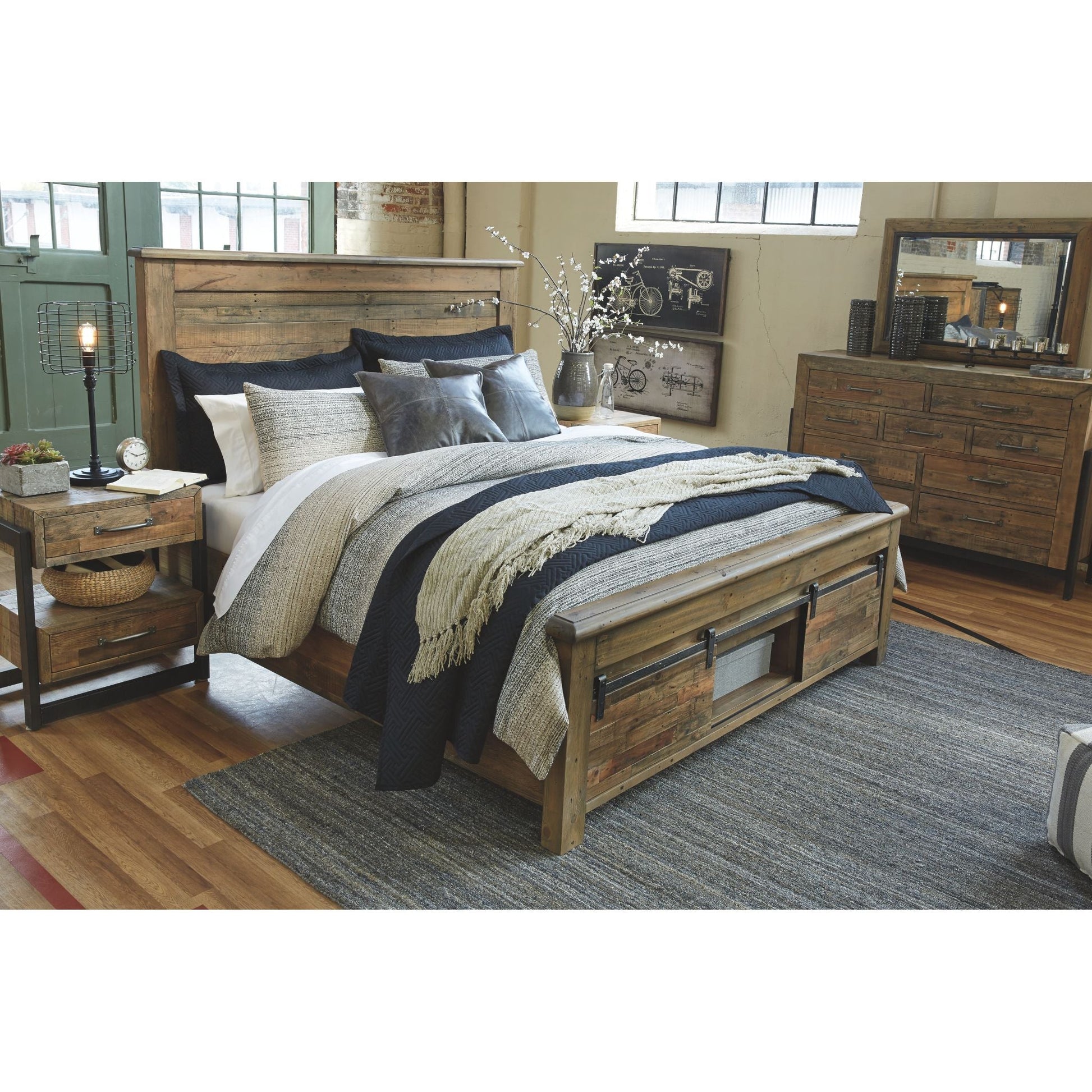 Sommerford 3 Piece Bed with Storage