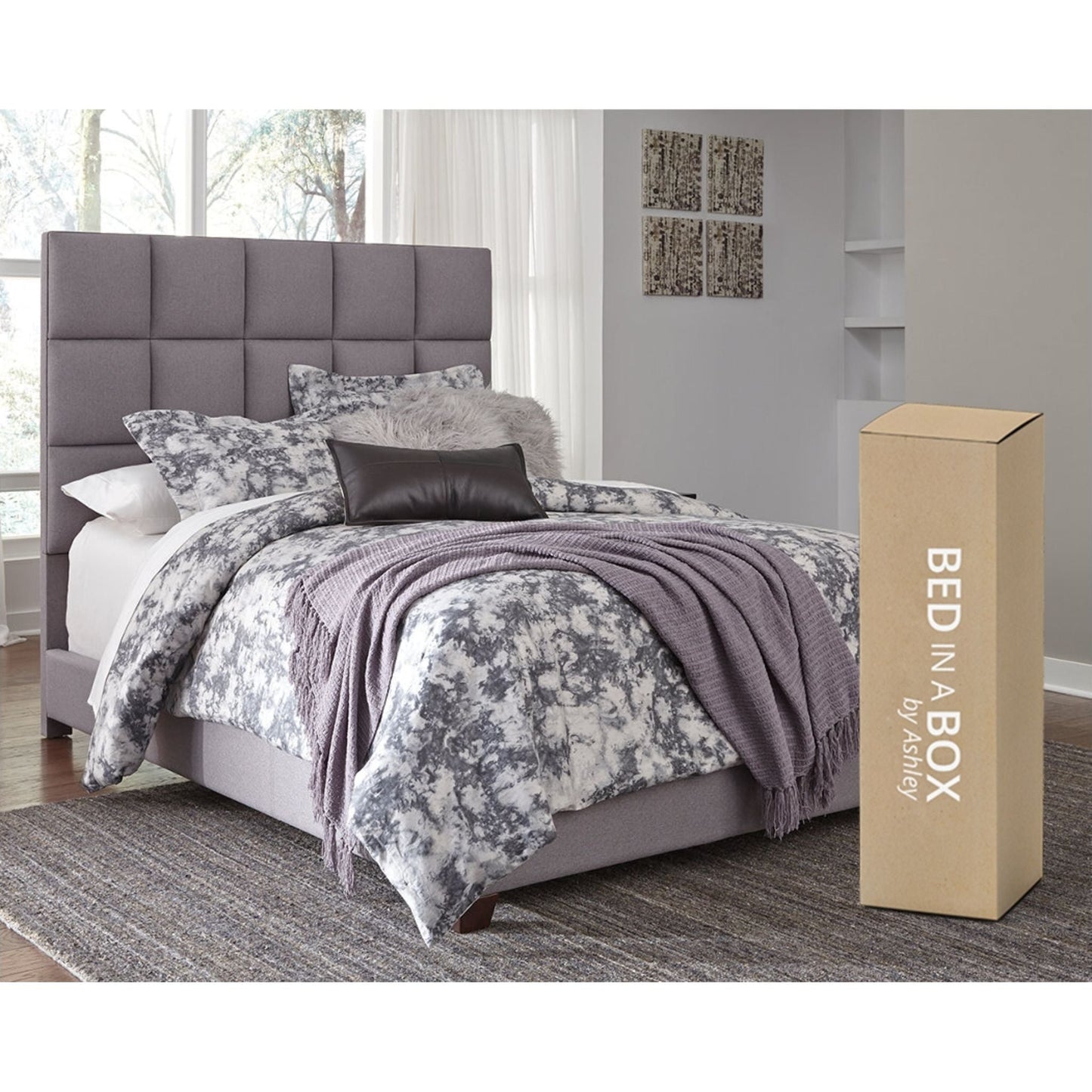 Dolante Upholstered Bed - Grey