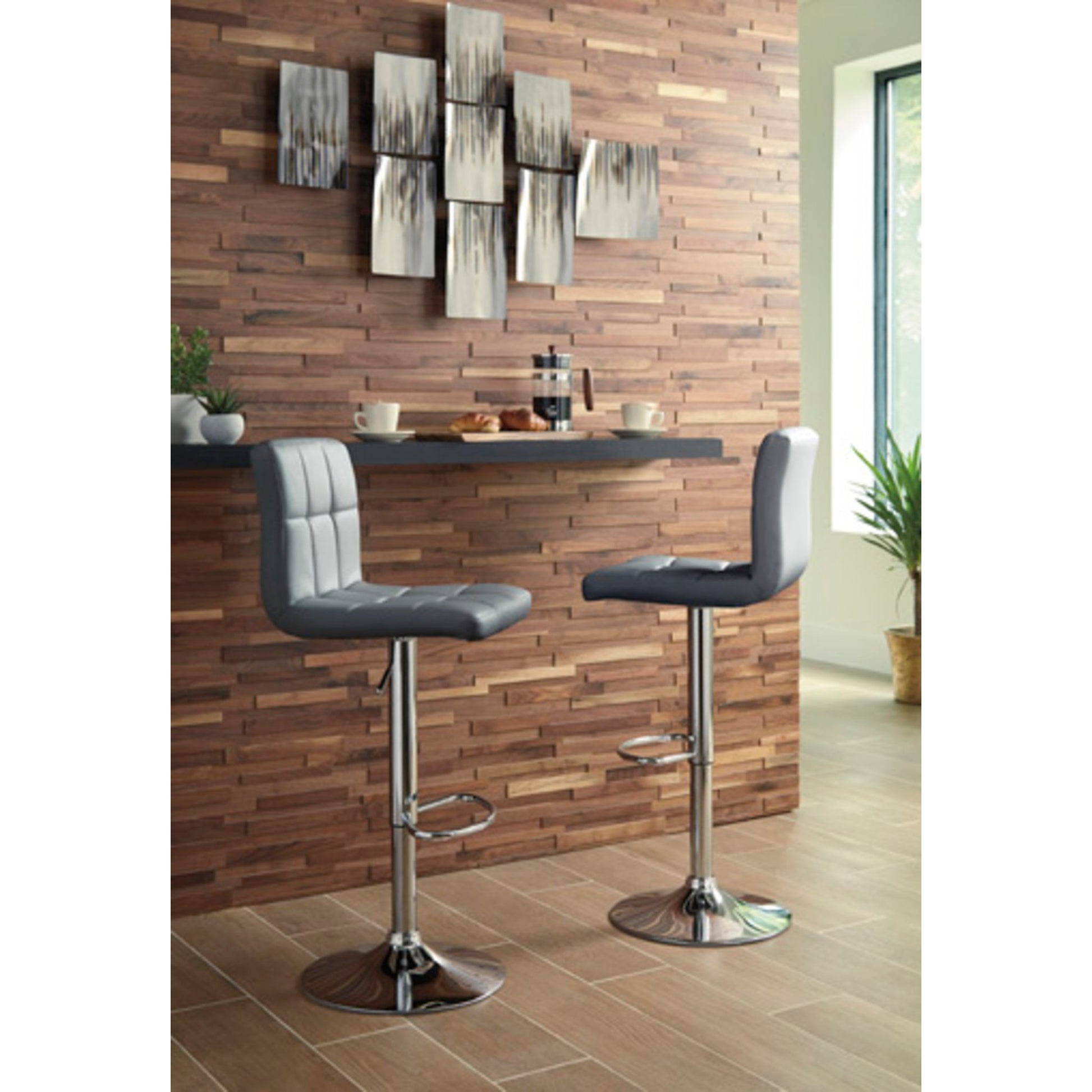 Bellatier Bar Stool - Gray - (D120-830)