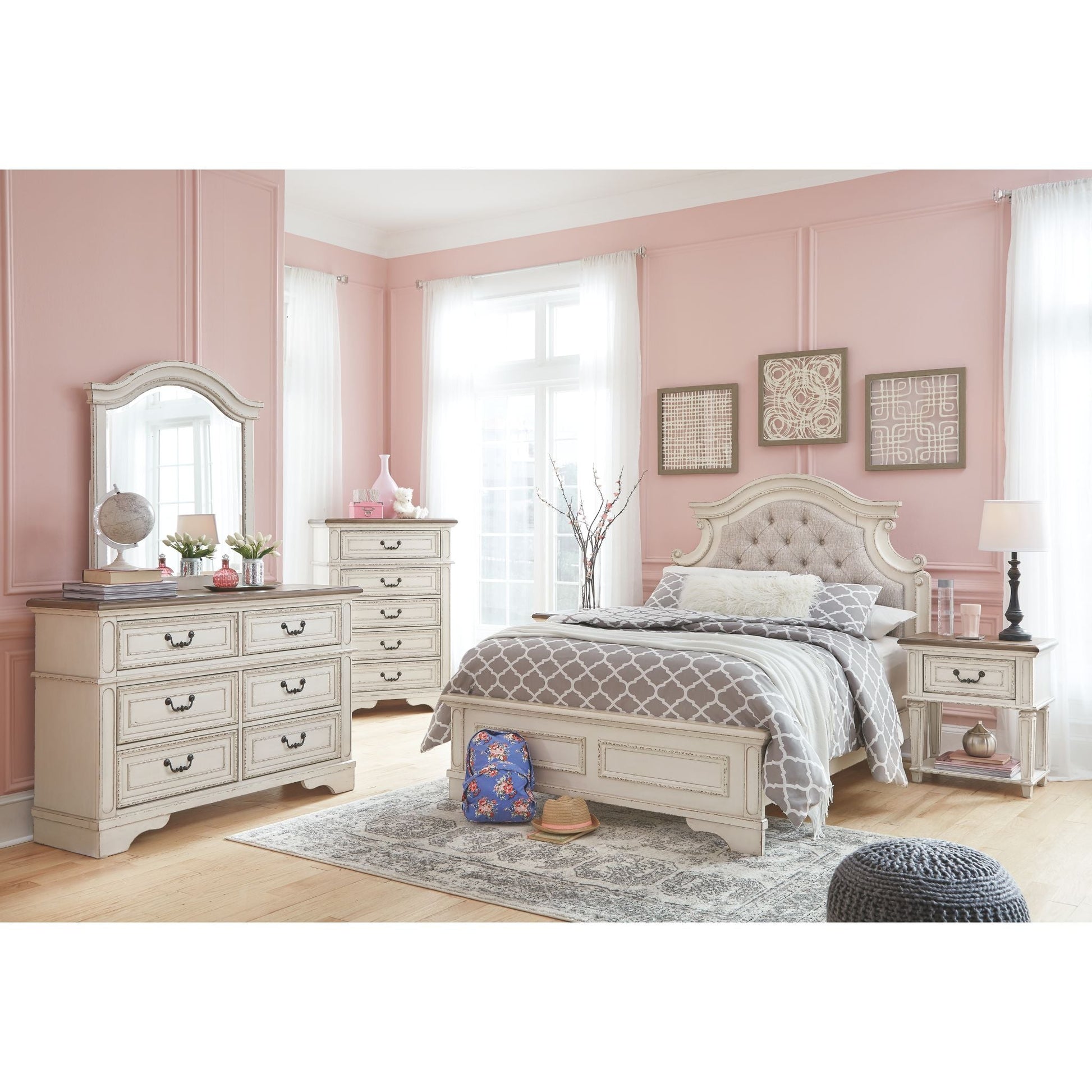 Realyn 3 Piece Full Bed - Chipped White