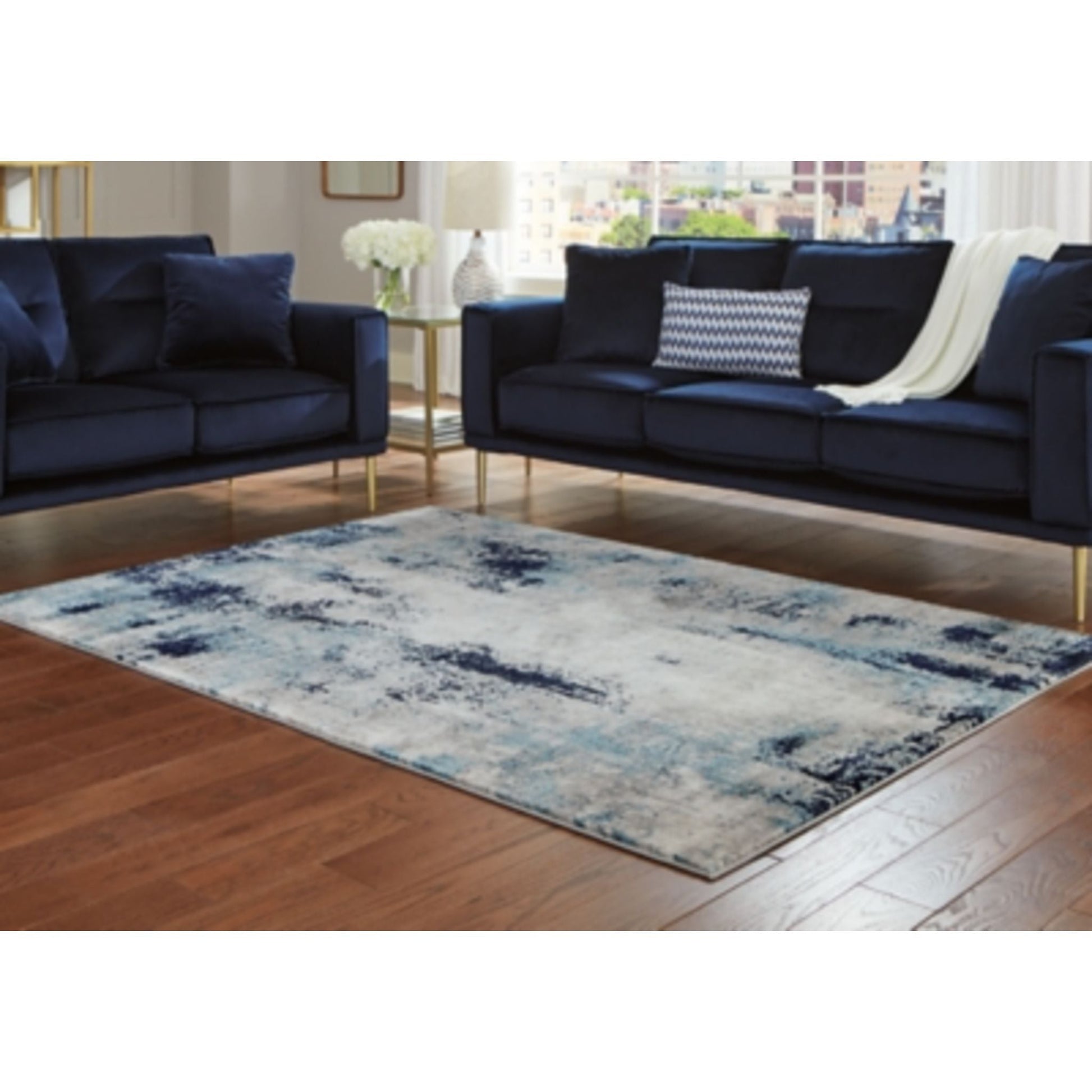 Leonelle Area Rug