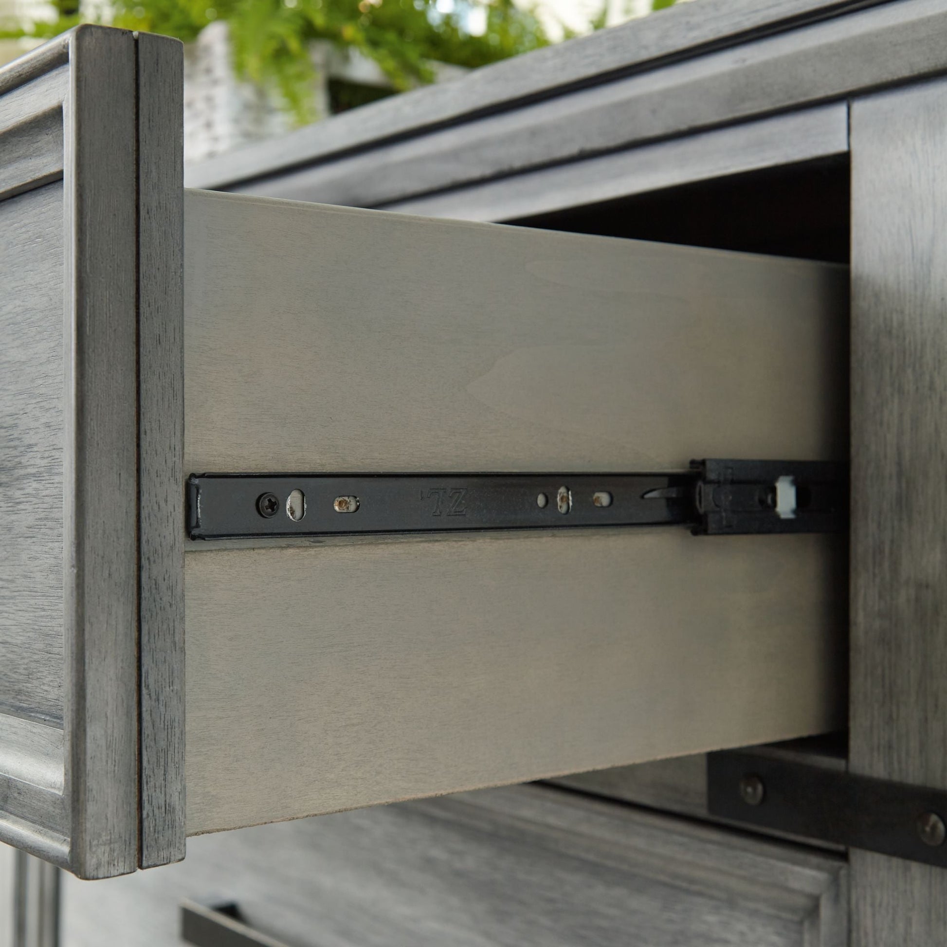 Russelyn Dresser - Gray