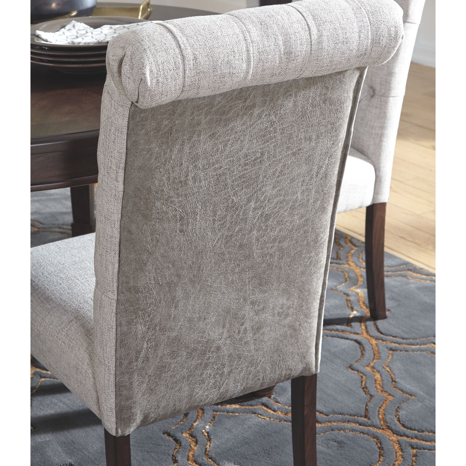 Hilmoore Side Chair - Reddish Brown - (D677-02)
