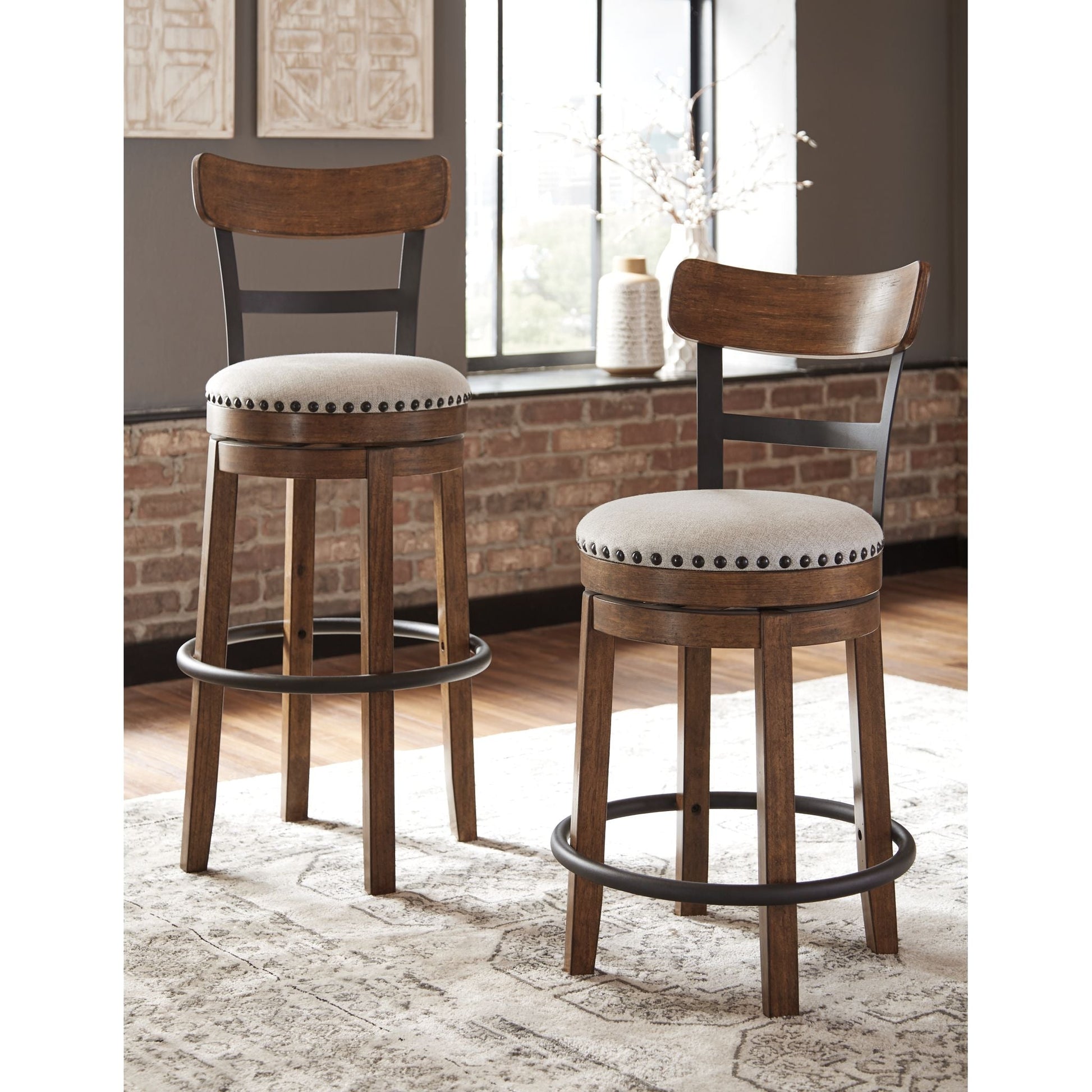 Valebeck Bar Stool - Brown - (D546-430)