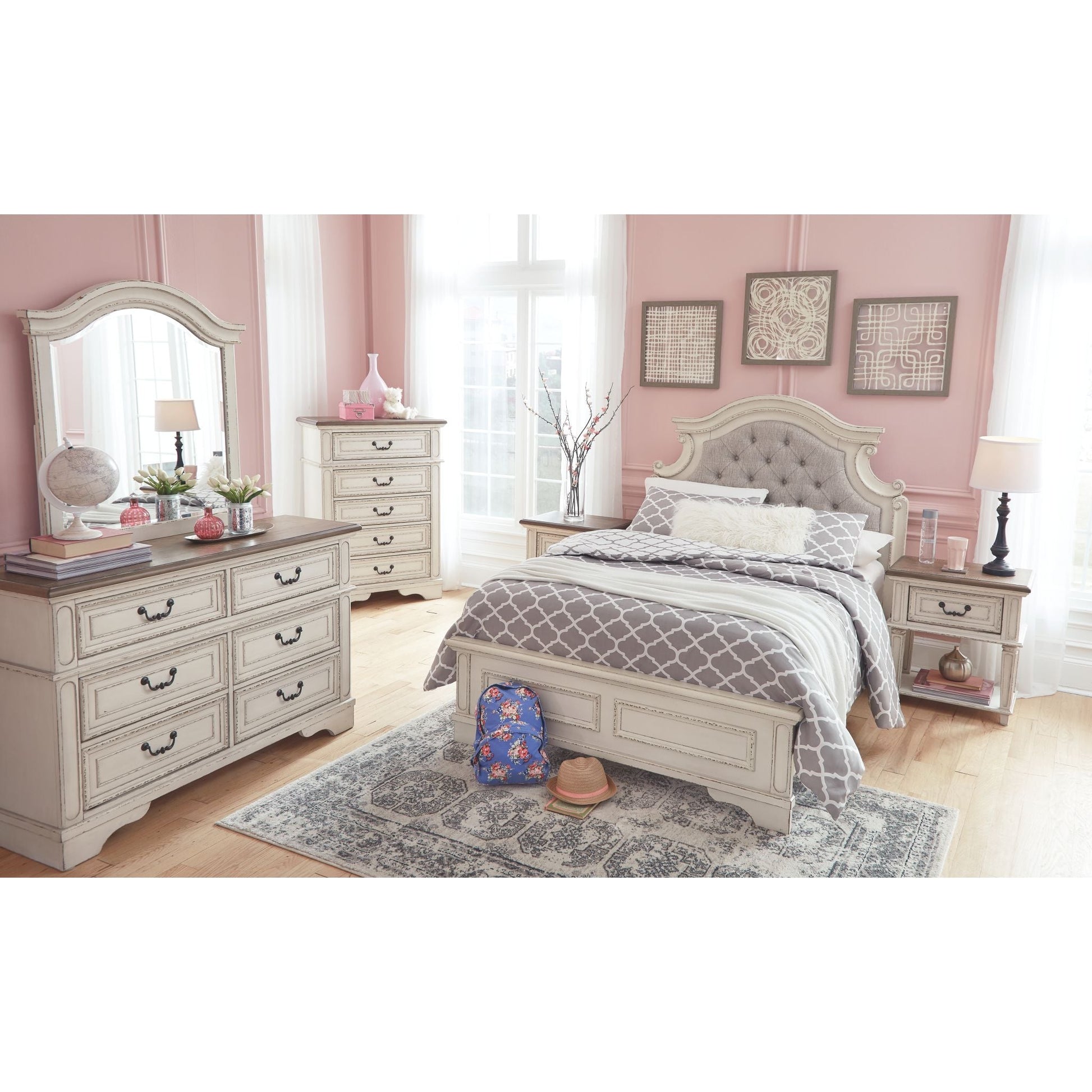Realyn 3 Piece Full Bed - Chipped White