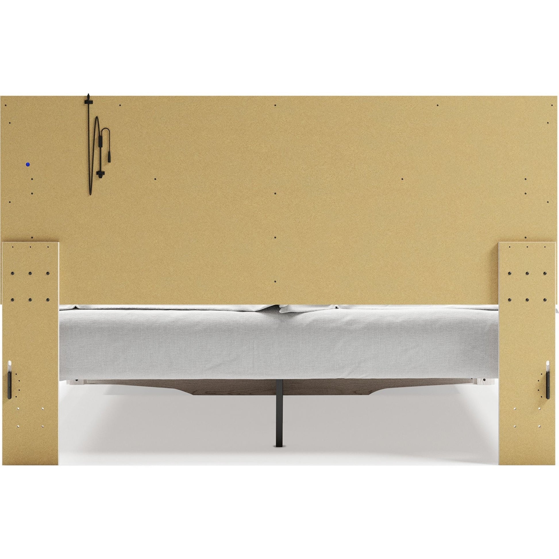 Altyra 3 Piece King Platform Bed - White