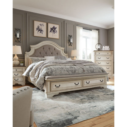 Realyn King Bed - Two-tone