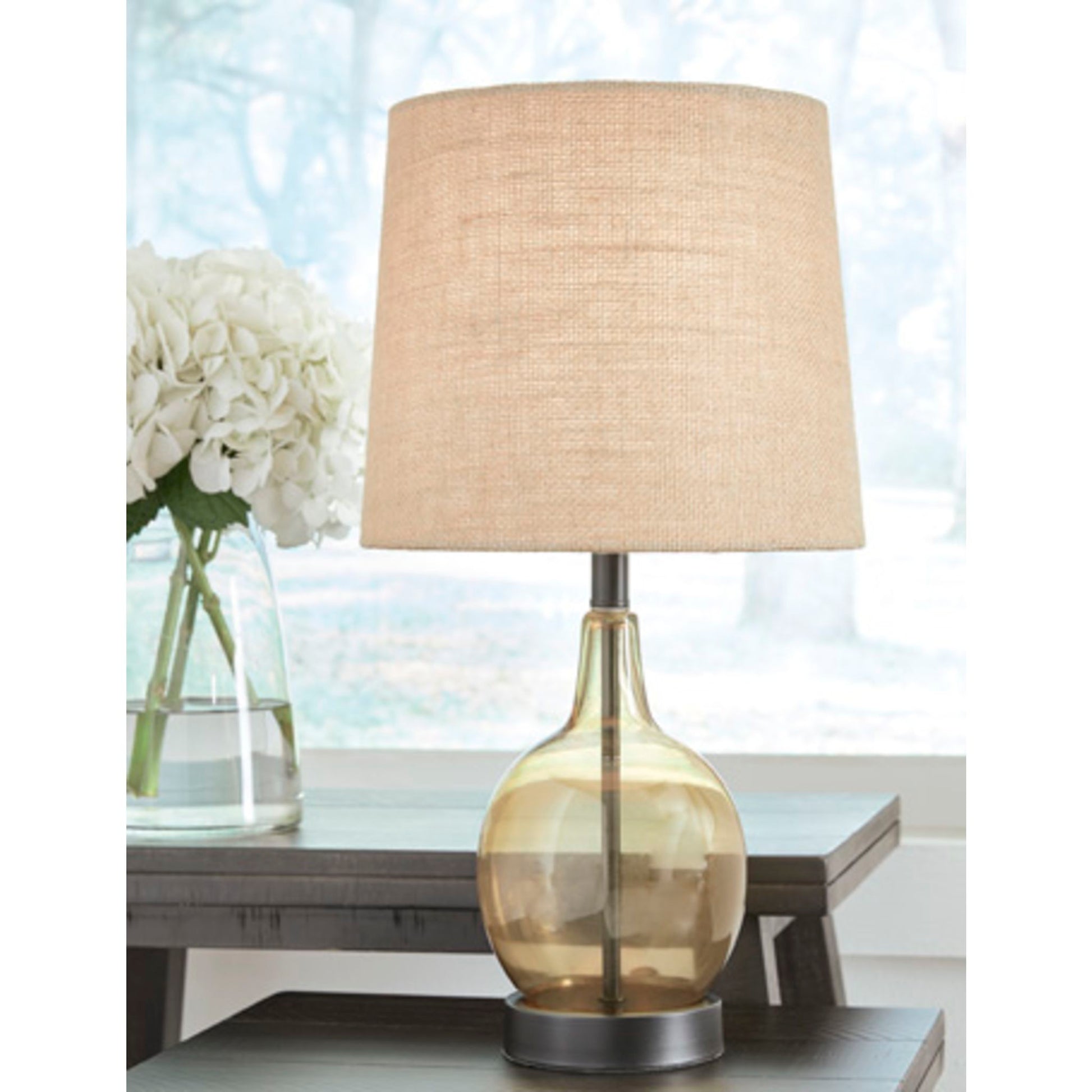 Arlomore Table Lamp 18.50"