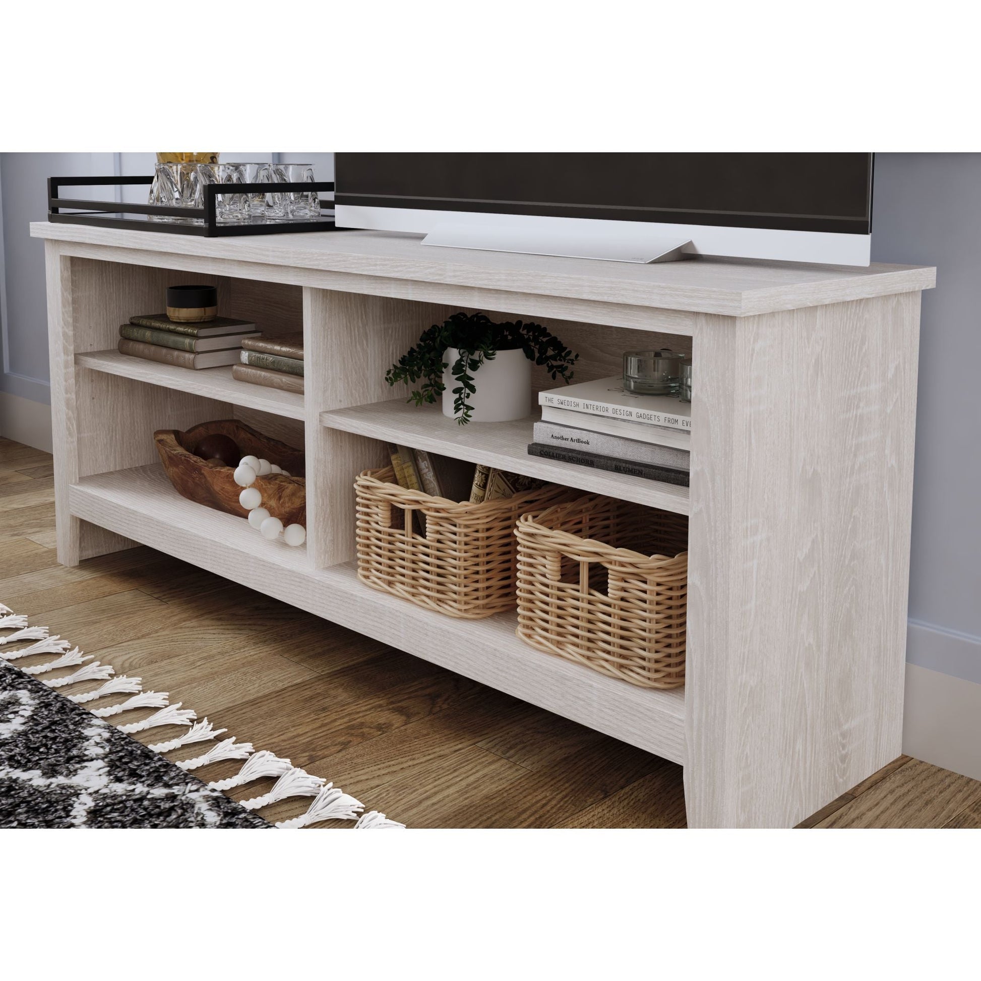 Arlenbry Large TV Stand - Antique White