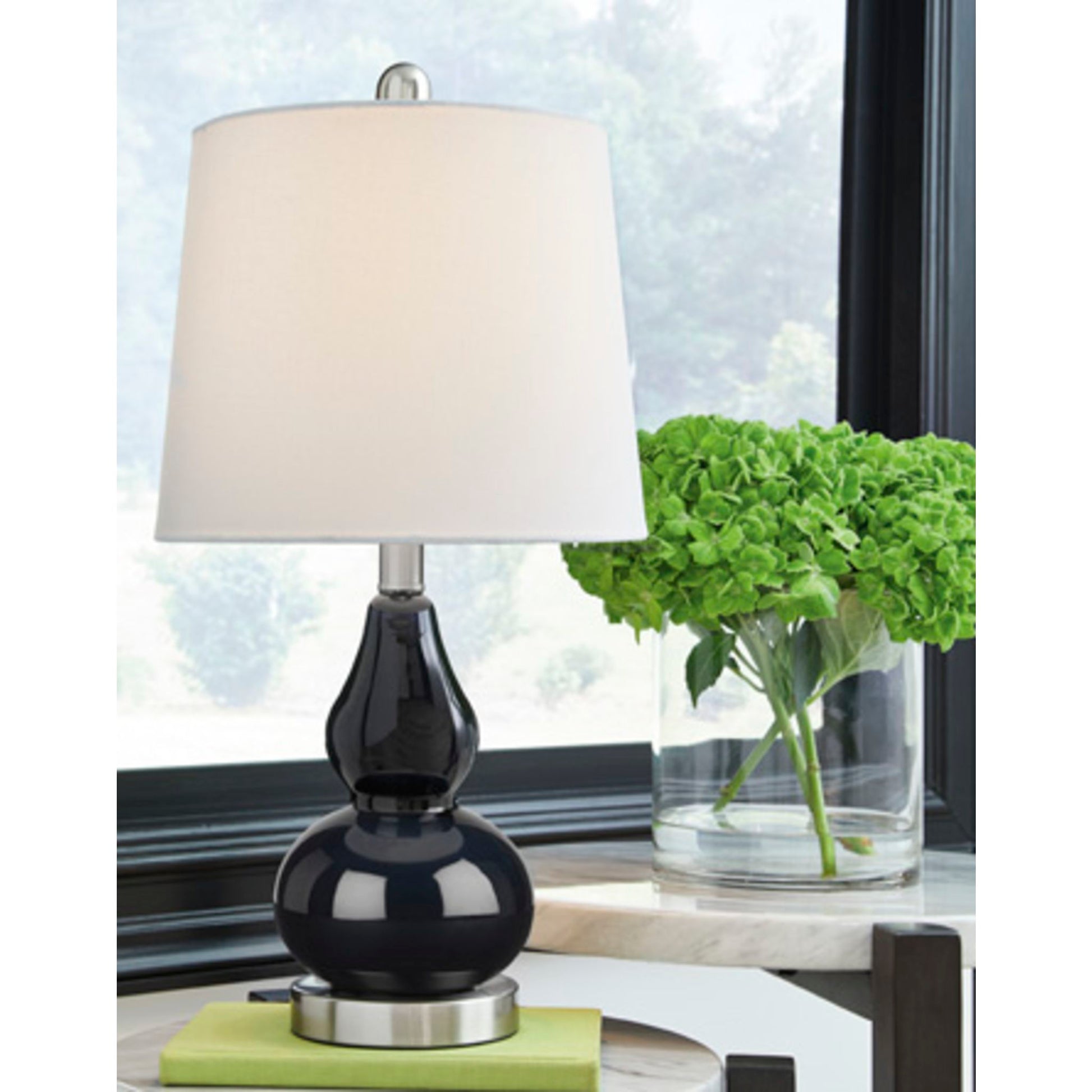 Makana Table Lamp 21.50"
