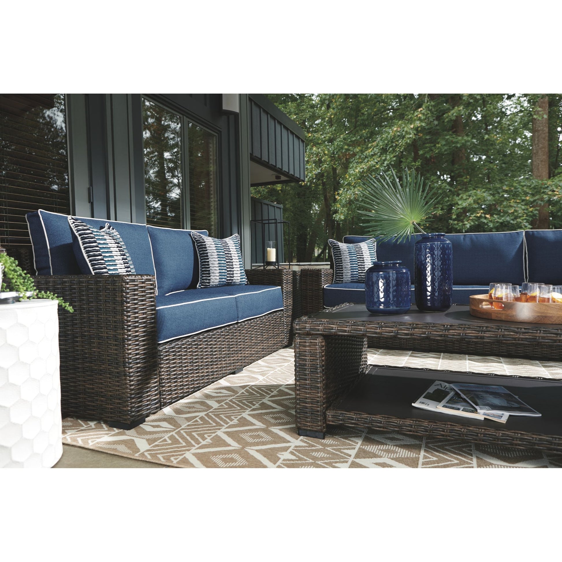 Outdoor Grasson Lane 3 Piece Package Brown/Blue